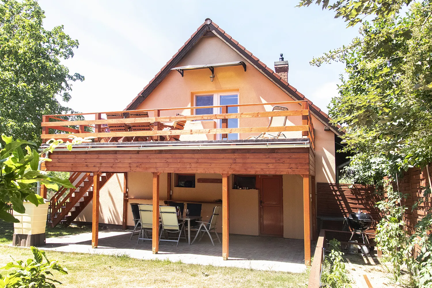 Nappali belső tér a Telihold Apartmanban